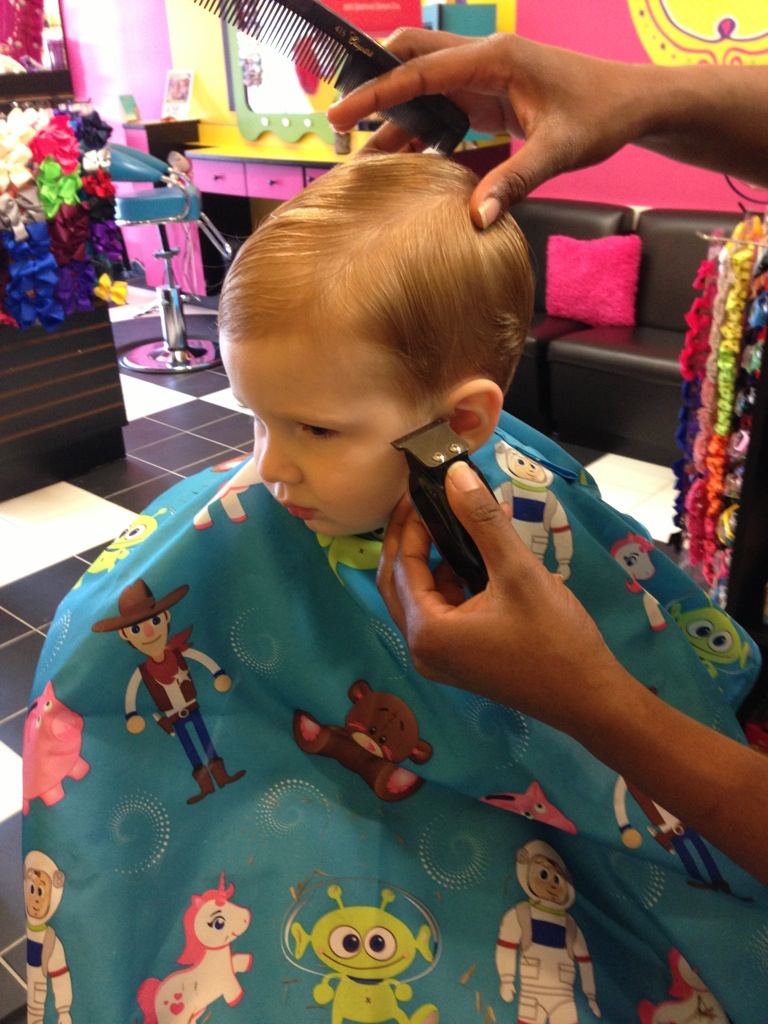 Haircuts photo 3