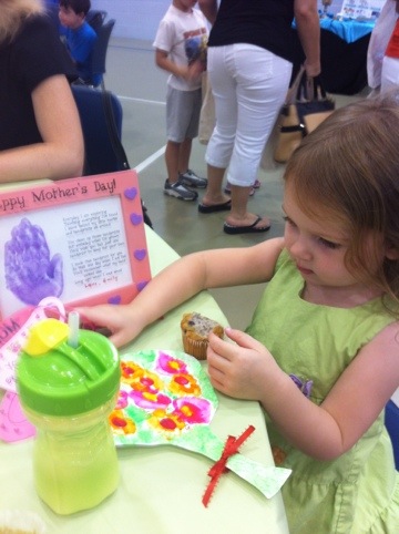 Muffins with Mom photo 3
